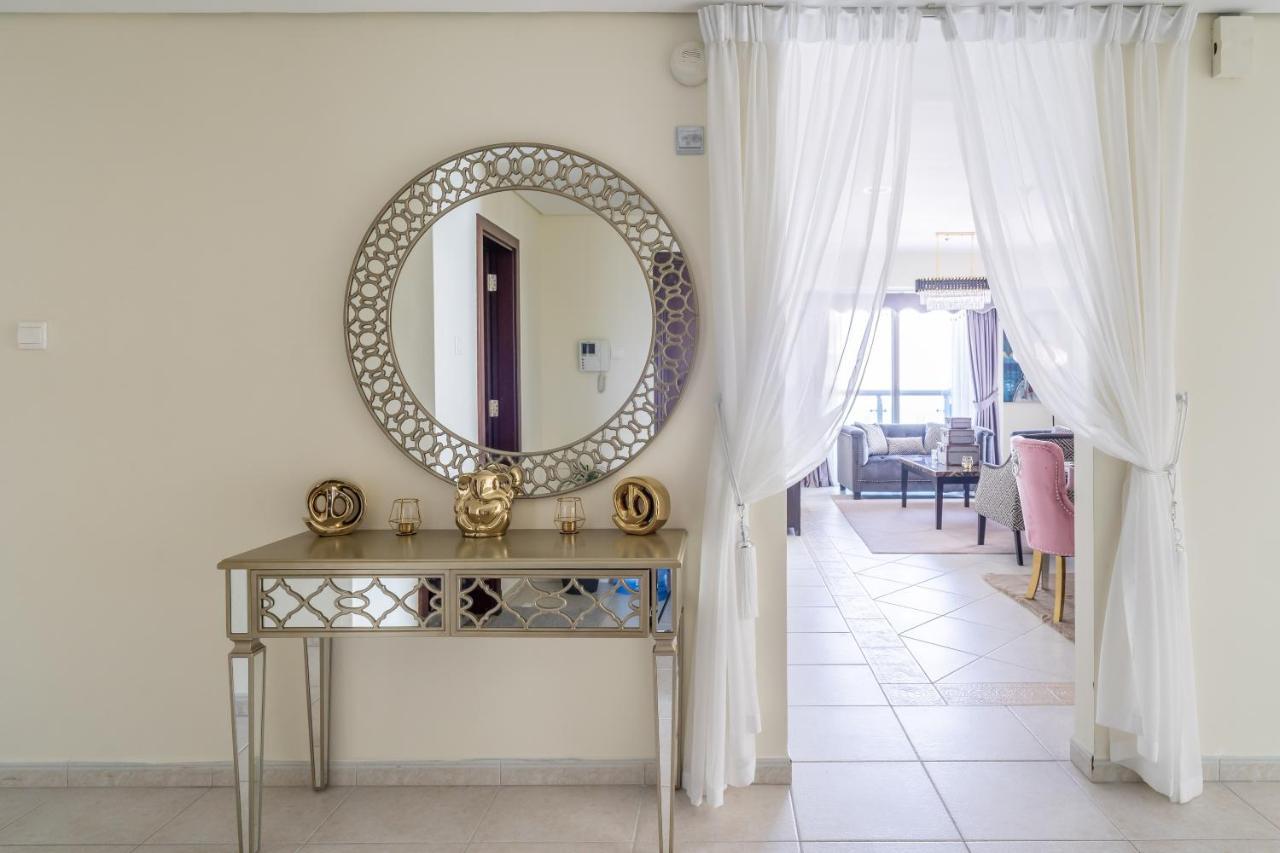 Veer Apartments - 82Nd Floor Princess Tower - Palm View Dubai Luaran gambar